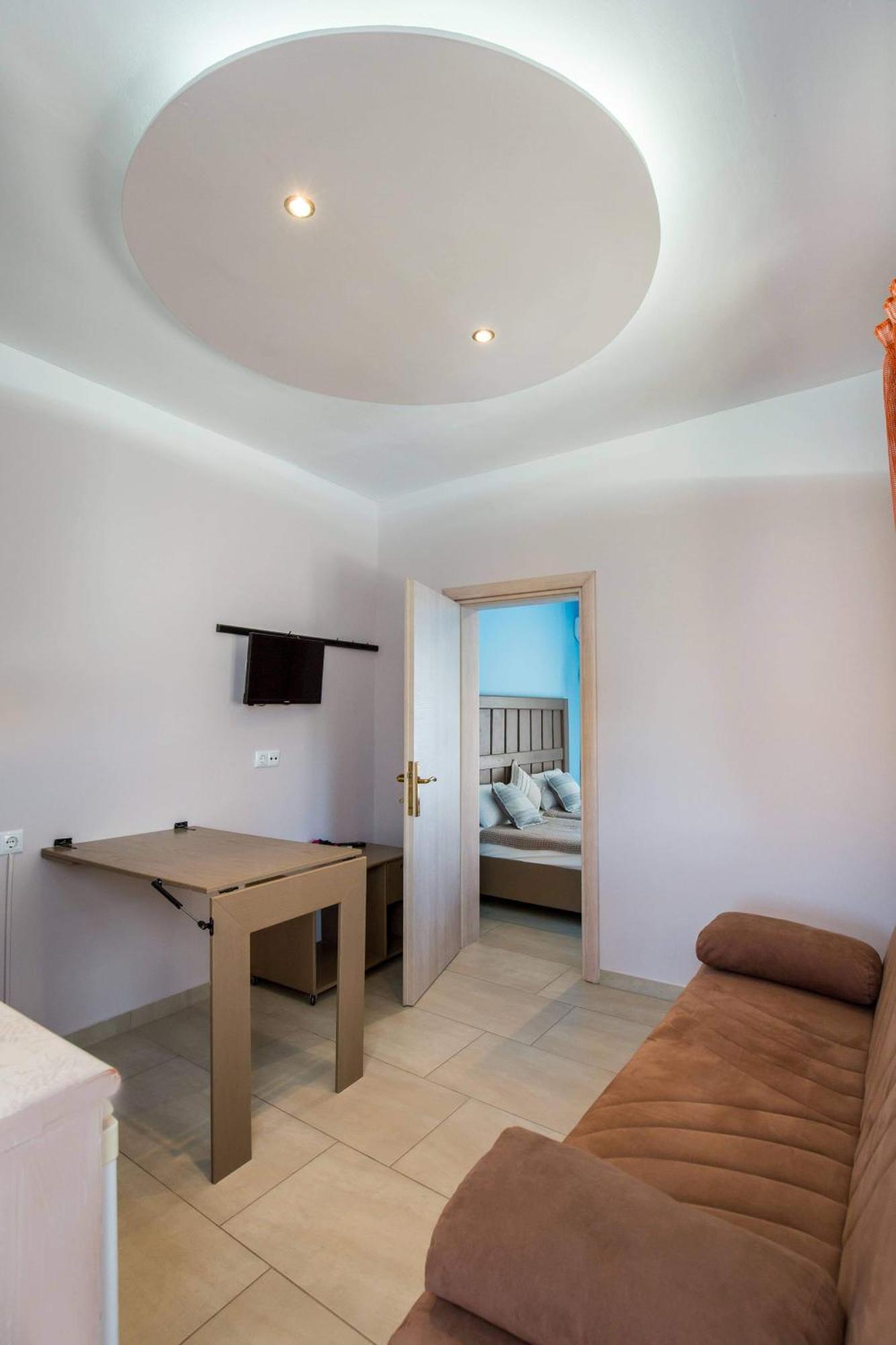 Apartment Lena Ii *